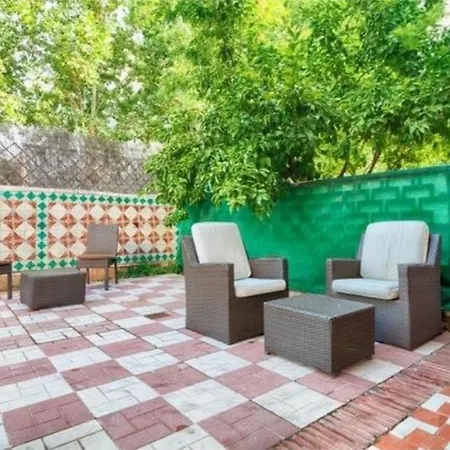 Casa Centro 9-10 Personas Parking 3 Coches Holiday home *