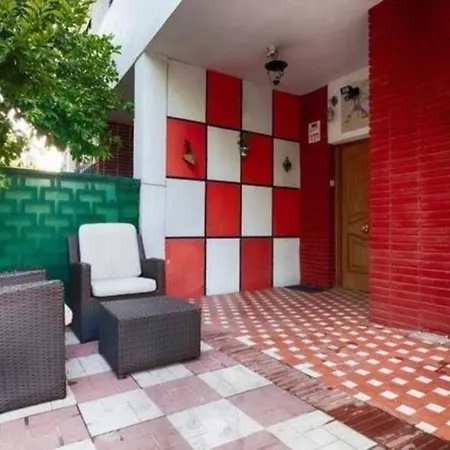 Casa Centro 9-10 Personas Parking 3 Coches Holiday home *